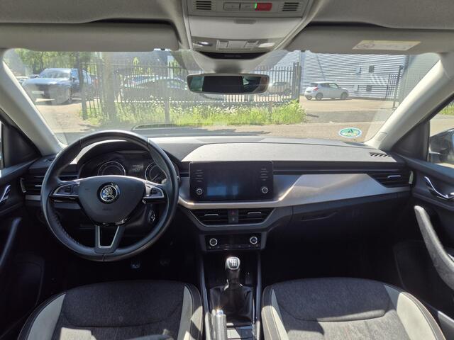 Skoda SCALA 1.0 TSI First Edition Trekhaak/18Inch/Carplay/DAB etc.