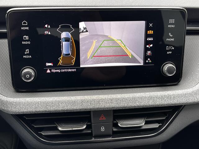 Skoda SCALA 1.0 TSI Selection / Automaat / Fabrieksgarantie tot 06-2027 / Automaat / Adaptieve CC / Camera / Navigatie via Apple Carplay Android / Climate Control / 16" LM wielen /