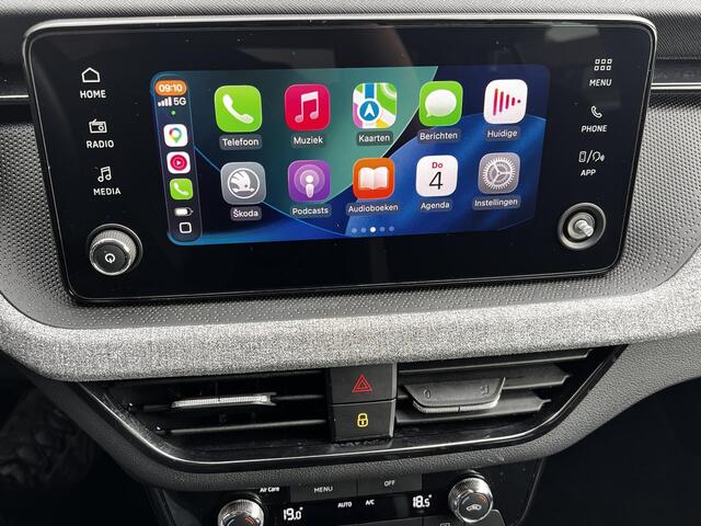 Skoda SCALA 1.0 TSI Selection / Fabrieksgarantie tot 06-2027 / Automaat / Adaptieve CC / Navigatie via Apple Carplay Android / Climate Control / 16" LM wielen /