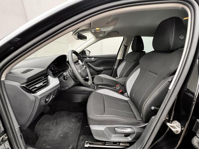 Skoda SCALA 1.0 TSI Selection / Fabrieksgarantie tot 06-2027 / Automaat / Adaptieve CC / Navigatie via Apple Carplay Android / Climate Control / 16" LM wielen /