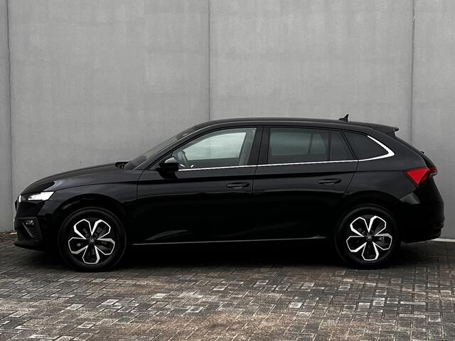 Skoda SCALA 1.0 TSI Selection / Fabrieksgarantie tot 06-2027 / Automaat / Adaptieve CC / Navigatie via Apple Carplay Android / Climate Control / 16" LM wielen /