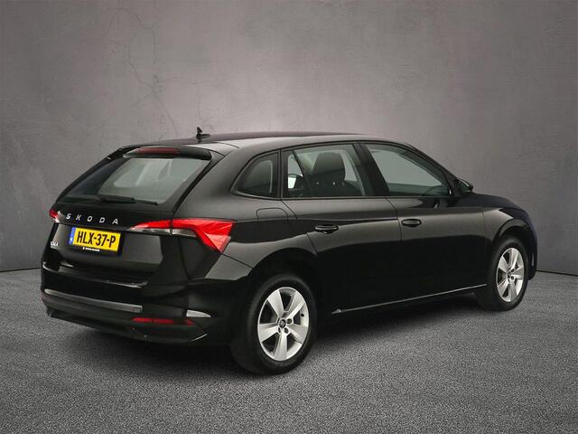 Skoda SCALA Selection 1.0 TSI 115pk DSG Automaat Cruise control, LED koplampen, Airco, Parkeersensor achter, DAB, Radio, Bluetooth