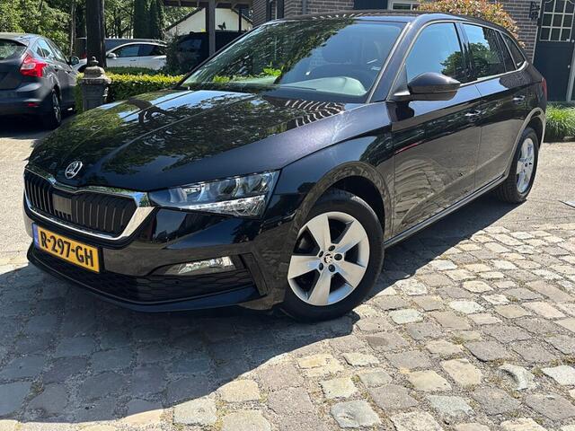 Skoda SCALA 1.0 TSI Ambition Camera,airco,led,lmv,trh
