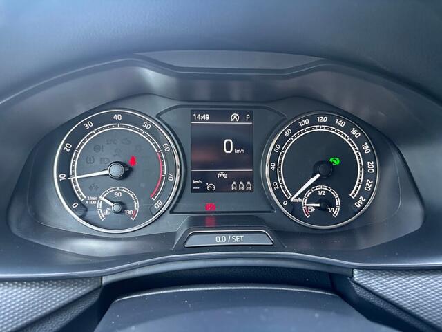 Skoda SCALA 1.0 TSI Ambition Camera,airco,led,lmv,trh