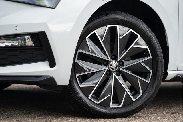 Skoda SCALA 1.0 TSI DSG Monte Carlo | Pano | Camera | Stoelverw. | Active Info | Moon Wh. Met.