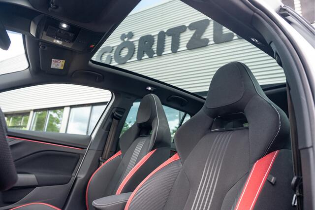Skoda SCALA 1.0 TSI DSG Monte Carlo | Pano | Camera | Stoelverw. | Active Info | Moon Wh. Met.