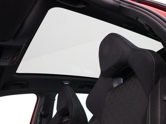 Skoda SCALA 1.0 TSI Sport Business Automaat | Panoramadak | Navigatie | Apple Carplay & AndroidAUTO | Camera