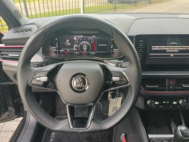 Skoda SCALA 1.0 TSI Sport Business | Trekhaak | Carplay| Virtual cockpit | Zwart hemel | 110 pk | NAP |