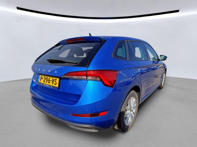 Skoda SCALA 1.0 TSI 110pk Ambition / Smart Link / Parkeersensoren Achter / 16"