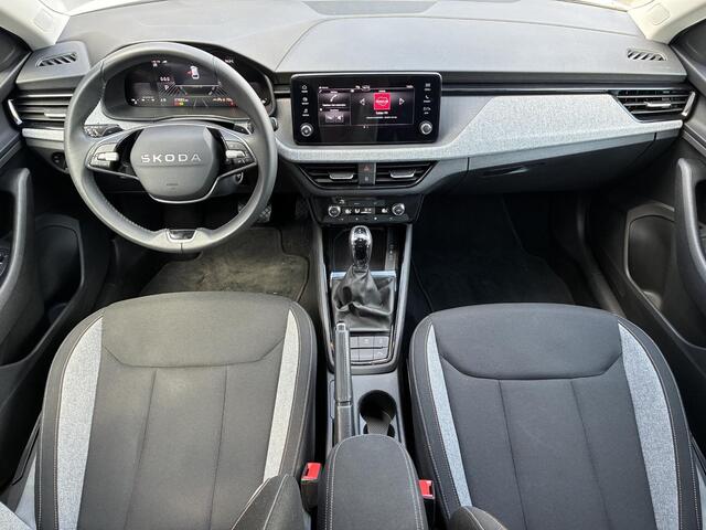 Skoda SCALA 1.0 TSI DSG7 Selection / Fabrieksgarantie t/m 3-2027 / Achteruitrijcamera / Apple Carplay & Android Auto / Climate Control / Cruise Control /