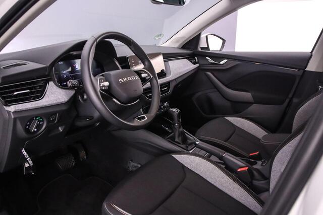 Skoda SCALA Selection 1.0 TSI 115pk DSG Automaat Cruise control, Airco, LED koplampen, App connect, Parkeersensor achter, Bluetooth, DAB, Radio