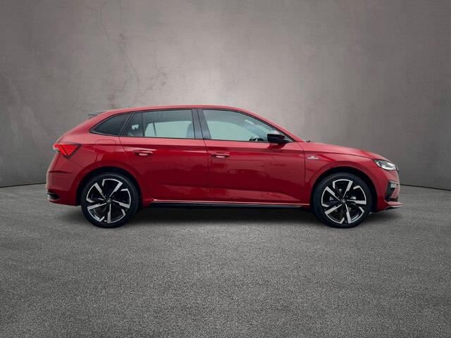 Skoda SCALA Monte Carlo 1.0 TSI 115pk DSG Automaat Trekhaak, Panoramadak, Adaptive cruise control, Achteruitrijcamera, Stoelverwarming, LED koplampen, Parkeersensoren