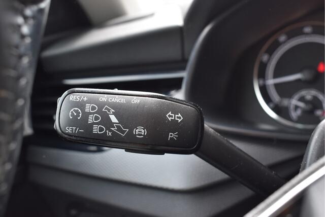 Skoda SCALA 1.0 TSI Ambition Carplay, Climate control, Cruise control, PDC