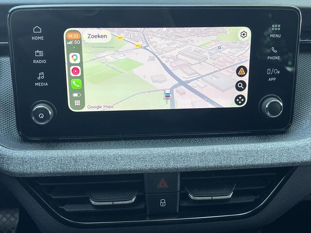 Skoda SCALA 1.0 TSI Selection / Automaat / Fabrieksgarantie tot 02-2027 / Automaat / Cruise Control / Camera / Navigatie via Apple Carplay Android / Climate Control / 16" LM wielen /