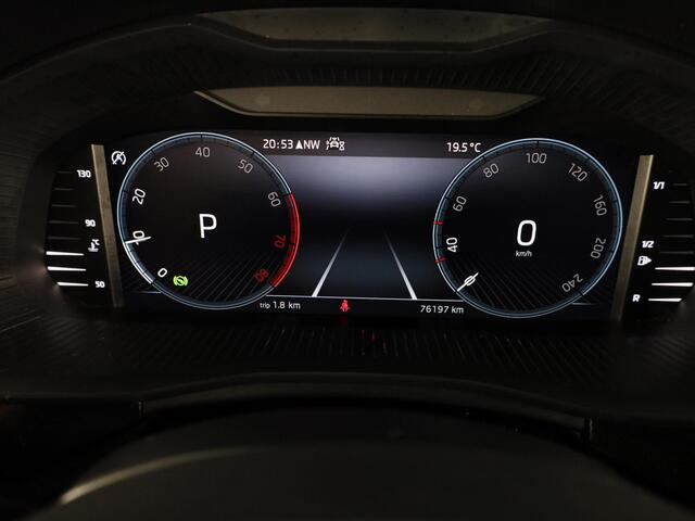 Skoda SCALA 1.0 TSI Sport Business 110 pk Automaat (DSG) | Navigatie | Parkeersensoren achter | Achteruitrijcamera | Adaptieve cruise control | Full LED koplampen | Voll. digitaal instrumentenpaneel |