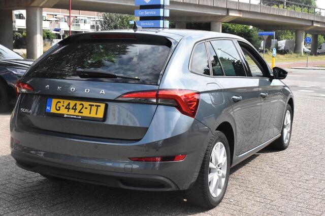 Skoda SCALA 1.0 TSI Ambition Carplay Navigatie | Cruise | Airco | 12 mnd BOVAG garantie | Whatsapp 06-53188999