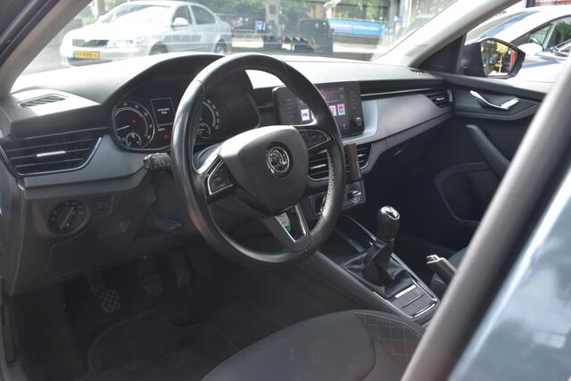 Skoda SCALA 1.0 TSI Ambition Carplay Navigatie | Cruise | Airco | 12 mnd BOVAG garantie | Whatsapp 06-53188999