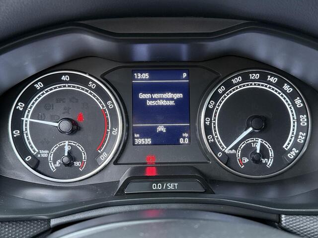 Skoda SCALA 1.0 TSI Ambition | 110 PK | Cruise control | Airco | Lane assist | DAB | Apple Carplay / Android Auto |