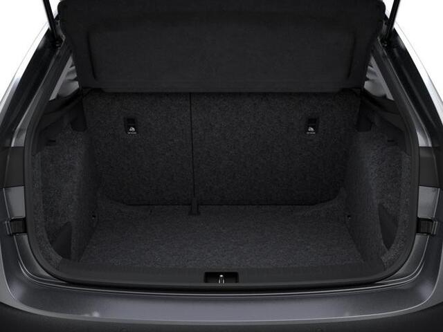 Skoda SCALA 1.0 TSI Edition DSG | Travel Assist | Stoel- en stuurverwarming| Trekhaak | Draadloos laden | 16 inch lichtmetalen velgen|