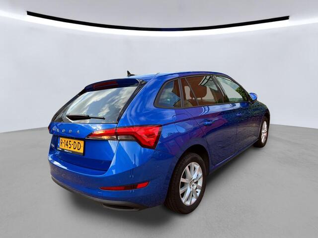Skoda SCALA 1.0 TSI Online Edition / CRUISE/ AIRCO/ PARK. SENSOREN/ MULTIMEDIA/ PRIVACY GLASS/ 16" LMV