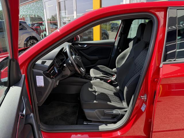 Skoda SCALA 1.0 TSI Sport Business | NAP | Trekhaak | Climate Control | Cruise Control | Lichtmetalen velgen 17'' | Parkeersensoren | Apple Carplay & Android Auto |
