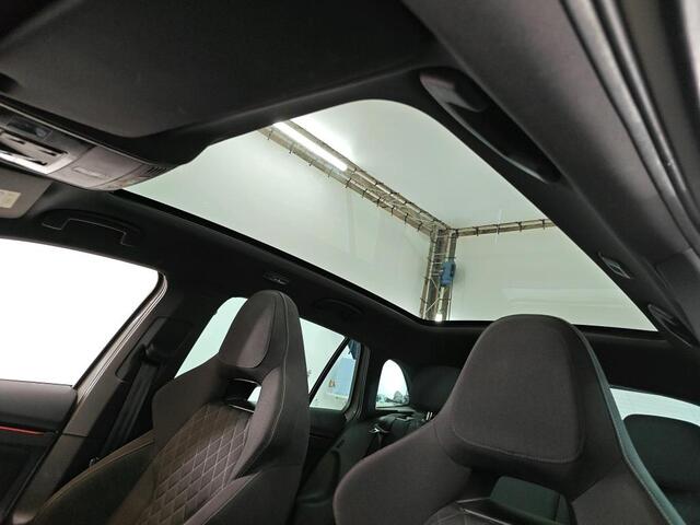 Skoda SCALA 1.0 TSI Sport Business / PANORAMADAK/ CRUISE/ DIGITAL DASH/ CLIMATE/ PARK. SENSOREN/ MULTIMEDIA