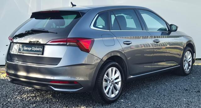 Skoda SCALA 1.0 TSI Selection Camera achter - Keyless - 16 Lichtmetaal - Led Koplampen - Image Pakket - Licht en Regen sensor - Skoda Care Connect service - Virtual cockpit - PDC voor en achter.
