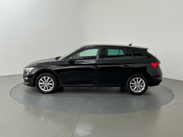 Skoda SCALA 1.0 TSI AMBITION DAKSPOILER TREKHAAK