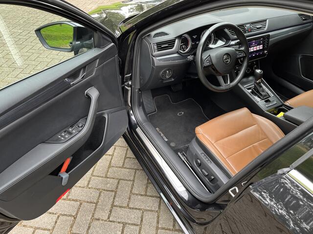 Skoda SUPERB Combi 1.5 TSI ACT Sportline Business | NAVIGATIE | STOELVERW. | LEDER | CARPLAY
