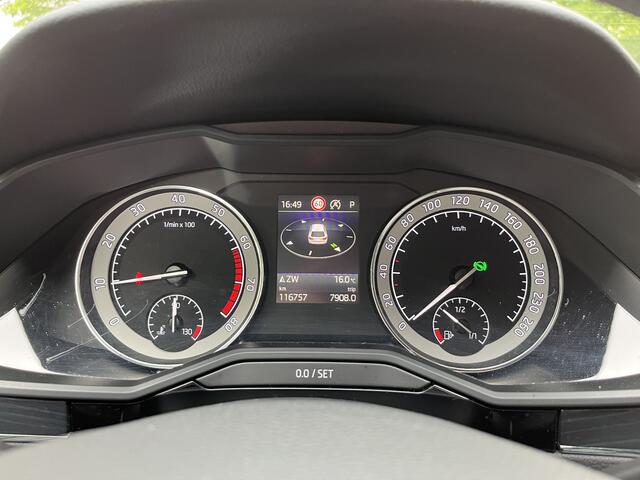 Skoda SUPERB Combi 1.5 TSI ACT Sportline Business | NAVIGATIE | STOELVERW. | LEDER | CARPLAY