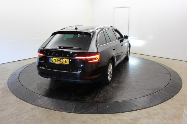 Skoda SUPERB 1.4 TSI iV Style Leder Camera elTrekh+aKlep Virtual Discpro Navi