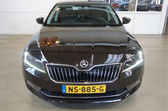Skoda SUPERB 1.6 TDI Ambition Business Trekhaak
