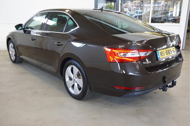 Skoda SUPERB 1.6 TDI Ambition Business Trekhaak