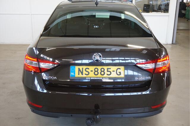 Skoda SUPERB 1.6 TDI Ambition Business Trekhaak