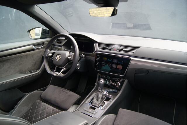 Skoda SUPERB Sportline Business 2.0TSI 190PK Panoramadak/Memory/Canton-sound/Carplay DSG7