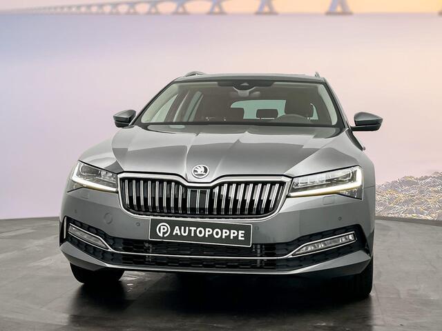 Skoda SUPERB Business Edition Plus 1.5 110 kW / 150 pk TSI Comb Panoramadak - Trekhaak - 18 inch LM