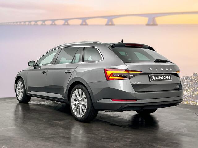 Skoda SUPERB Business Edition Plus 1.5 110 kW / 150 pk TSI Comb Panoramadak - Trekhaak - 18 inch LM