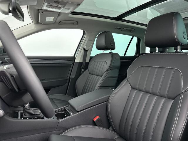 Skoda SUPERB Business Edition Plus 1.5 110 kW / 150 pk TSI Comb Panoramadak - Trekhaak - 18 inch LM
