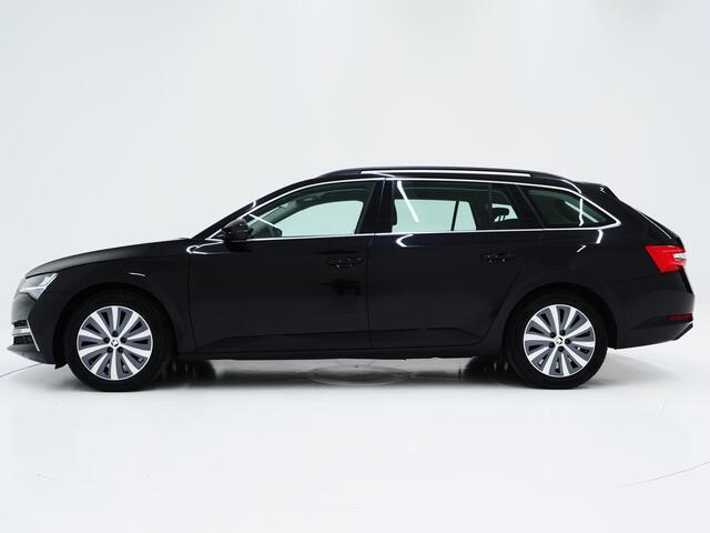 Skoda SUPERB Combi 1.4 TSI iV 218PK | Adaptive Cruise | Camera | Stoel/Stuur verwarming | Carplay