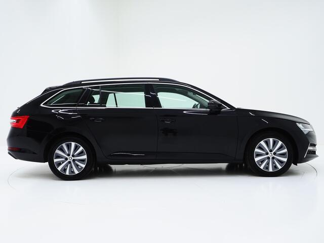 Skoda SUPERB Combi 1.4 TSI iV 218PK | Adaptive Cruise | Camera | Stoel/Stuur verwarming | Carplay
