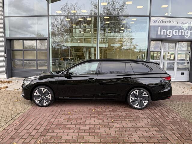 Skoda SUPERB Combi 1.5 TSI iV First Edition