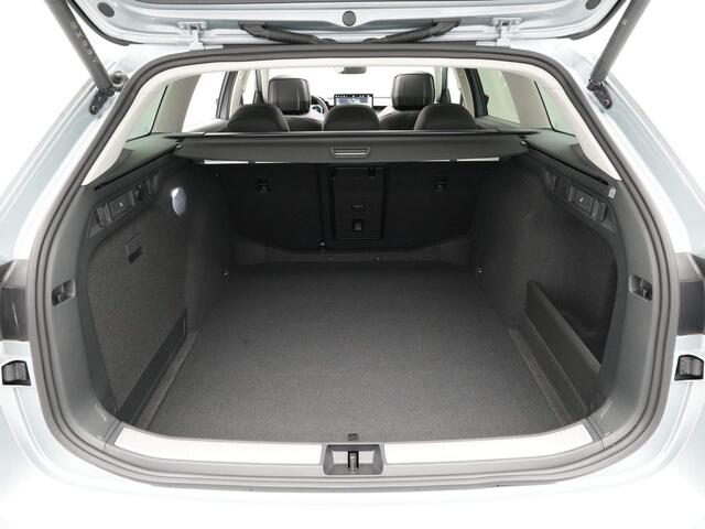 Skoda SUPERB Combi 1.5 TSI MHEV Business Edition