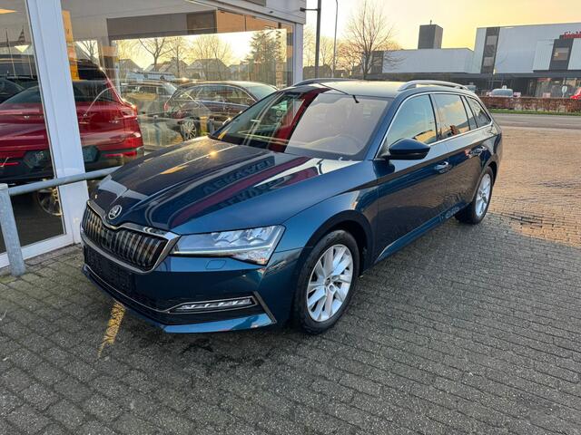 Skoda SUPERB Combi 1.4 TSI iV Style
