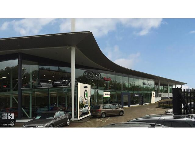 Skoda SUPERB Combi 1.4 TSI iV Sportline Business / Panorama dak / Virtual Cockpit / Memory seat /19 Inch / 218PK