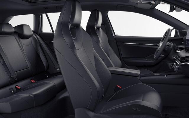 Skoda SUPERB Combi 1.5 TSI PHEV Sportline Business | VOORRAAD | 19"LM | Lederen Sportstoelen | HUD | Trekhaak | Matrix Verl. | Adapt. Cruise | Private Lease ¤954,- pm