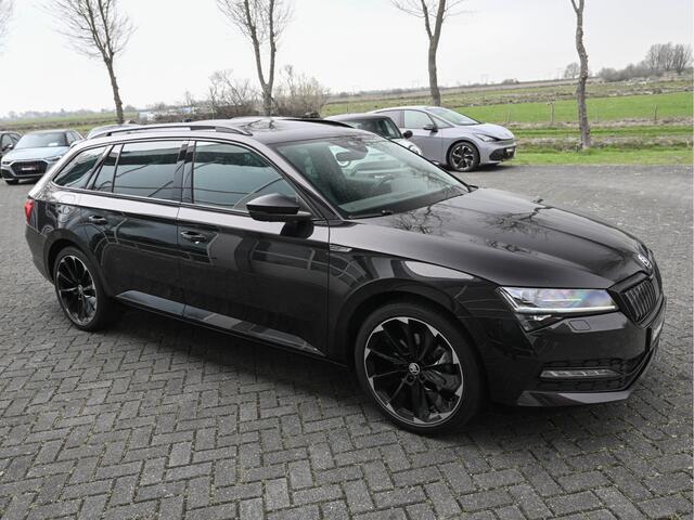 Skoda SUPERB Combi 1.4 TSI iV Sportline Business Pano Standk Canton 19-Inch Trekh Keyless VOL!