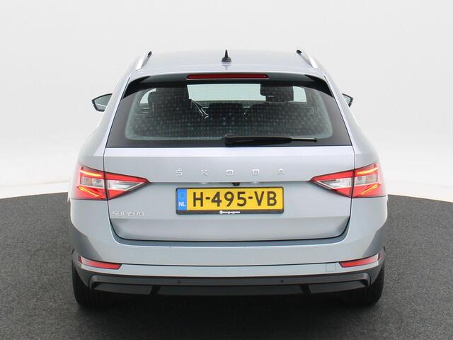 Skoda SUPERB Combi 1.5 TSi 150 Pk Automaat Business Edition | Navigatie | 17 Inch | Adaptive Cruise | Stoelverwarming | 109.476 Km!!