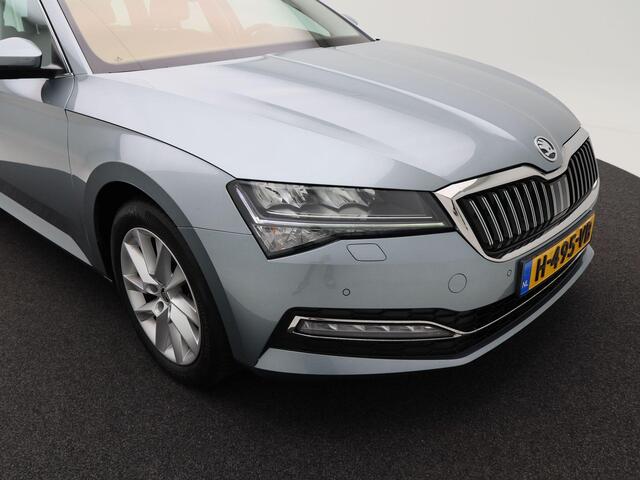 Skoda SUPERB Combi 1.5 TSi 150 Pk Automaat Business Edition | Navigatie | 17 Inch | Adaptive Cruise | Stoelverwarming | 109.476 Km!!