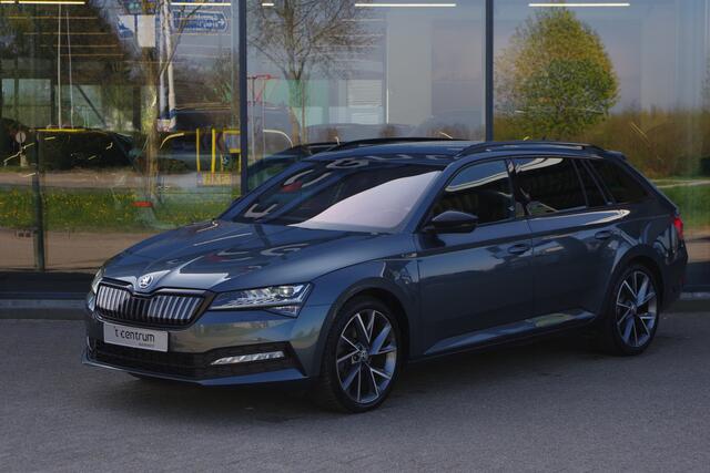 Skoda SUPERB Combi 1.4 TSI iV Sportline Business, Trekhaak, 19" LM, Adap. Cruise Control