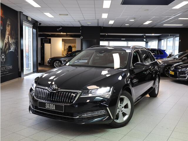Skoda SUPERB Combi iV 1.4 TSI PHEV 218PK | Adaptive Cruise | Keyless Go & Entry | Stoel&Stuurverwarming | Carplay | DCC |